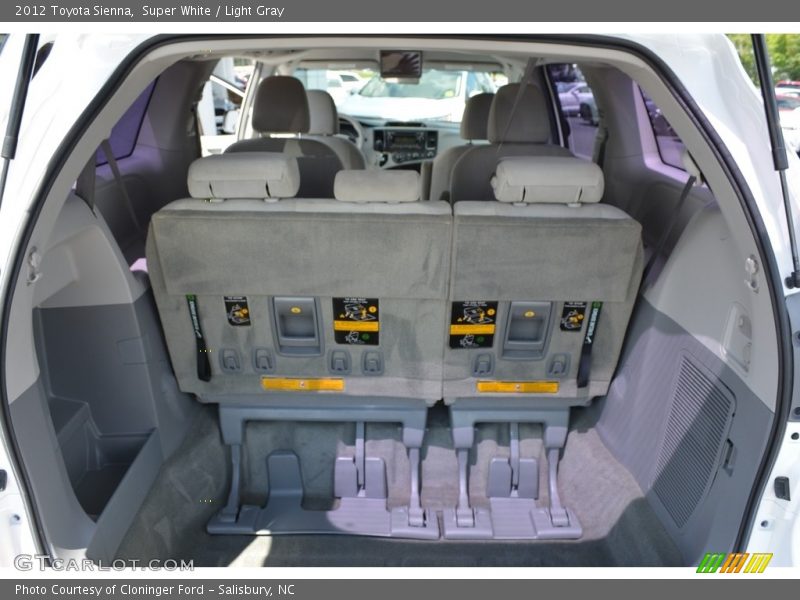 Super White / Light Gray 2012 Toyota Sienna