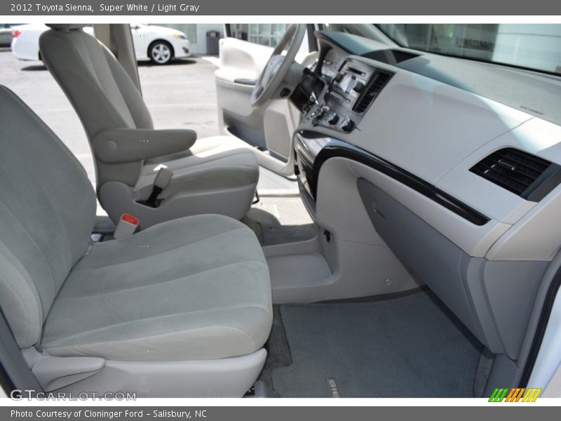 Super White / Light Gray 2012 Toyota Sienna