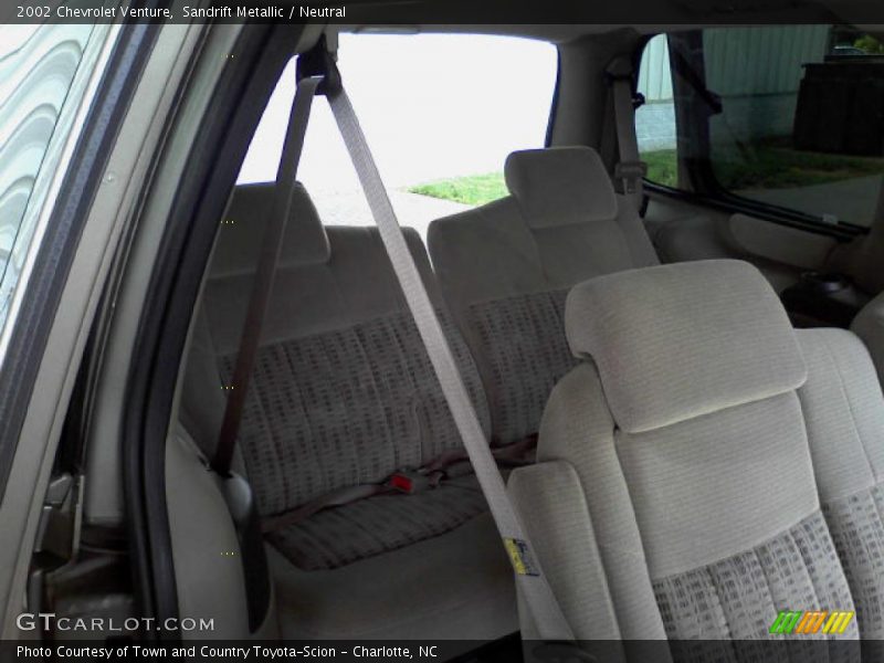 Sandrift Metallic / Neutral 2002 Chevrolet Venture