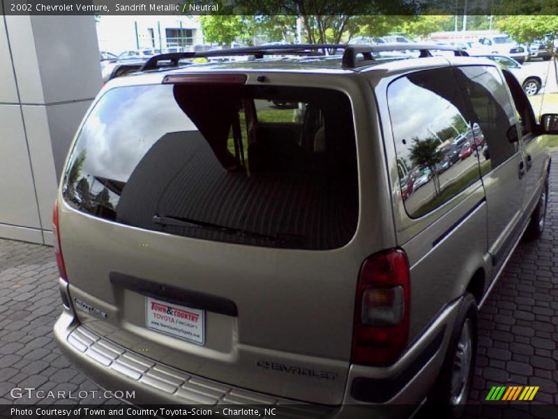 Sandrift Metallic / Neutral 2002 Chevrolet Venture