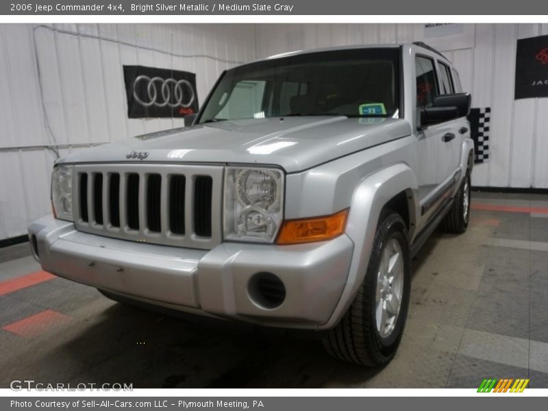 Bright Silver Metallic / Medium Slate Gray 2006 Jeep Commander 4x4