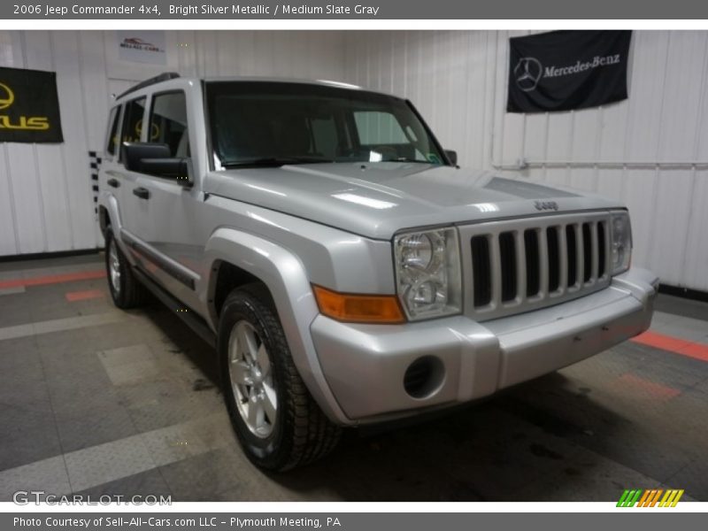 Bright Silver Metallic / Medium Slate Gray 2006 Jeep Commander 4x4