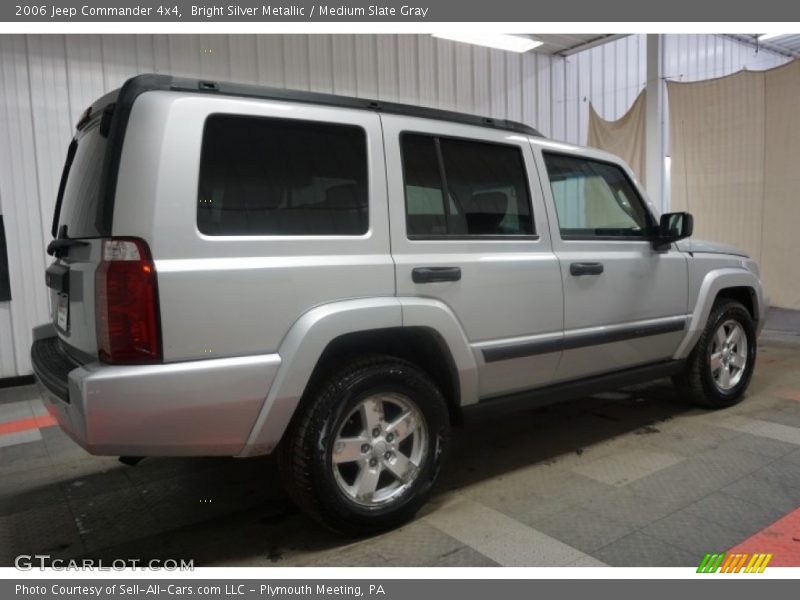 Bright Silver Metallic / Medium Slate Gray 2006 Jeep Commander 4x4