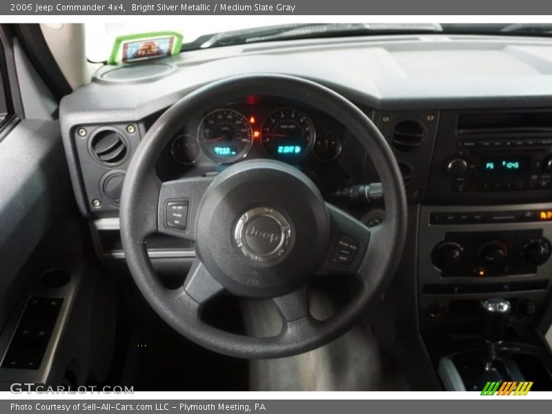 Bright Silver Metallic / Medium Slate Gray 2006 Jeep Commander 4x4