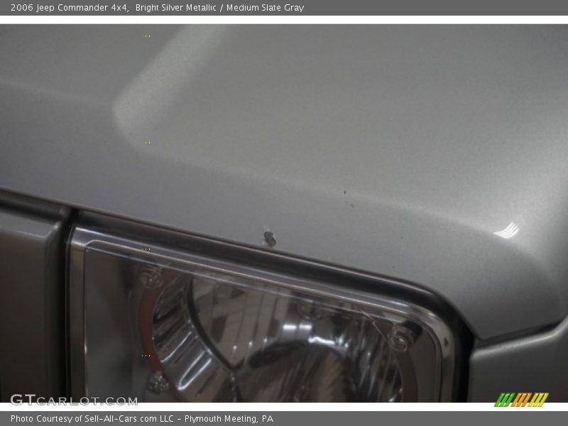 Bright Silver Metallic / Medium Slate Gray 2006 Jeep Commander 4x4