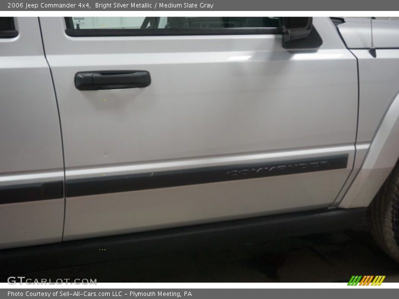Bright Silver Metallic / Medium Slate Gray 2006 Jeep Commander 4x4