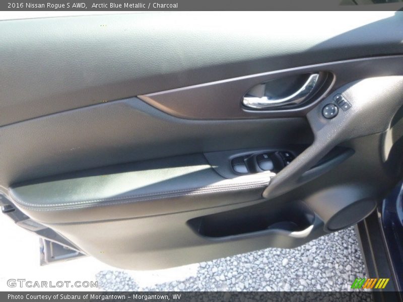 Arctic Blue Metallic / Charcoal 2016 Nissan Rogue S AWD