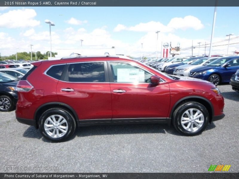 Cayenne Red / Charcoal 2016 Nissan Rogue S AWD