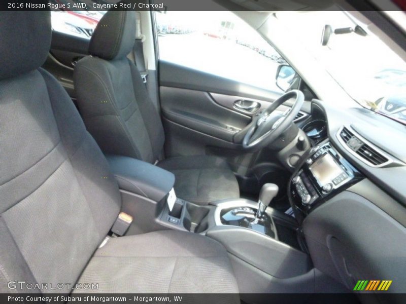 Cayenne Red / Charcoal 2016 Nissan Rogue S AWD
