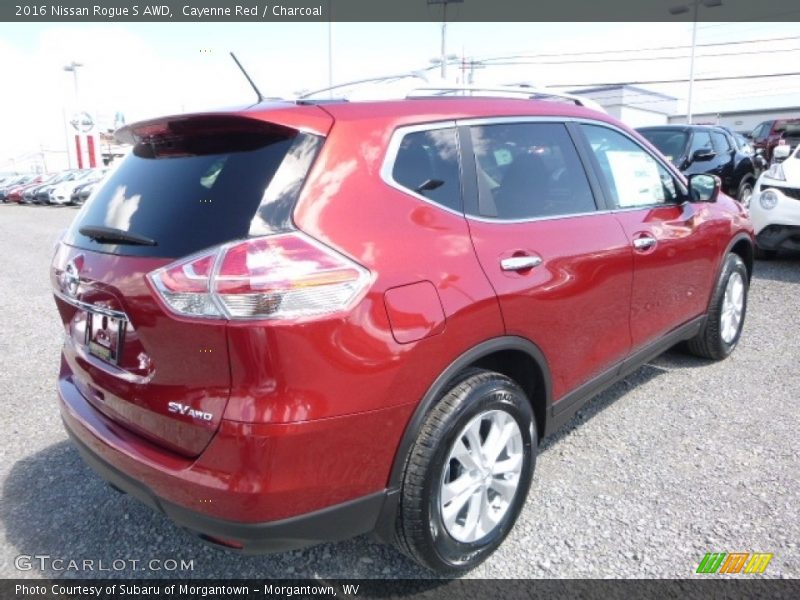 Cayenne Red / Charcoal 2016 Nissan Rogue S AWD