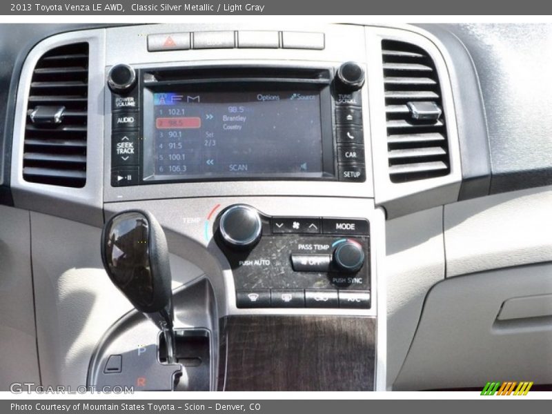 Classic Silver Metallic / Light Gray 2013 Toyota Venza LE AWD