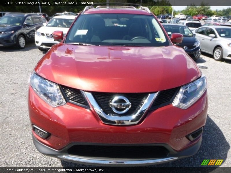 Cayenne Red / Charcoal 2016 Nissan Rogue S AWD