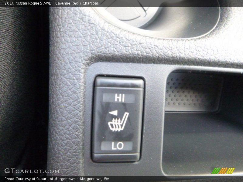 Cayenne Red / Charcoal 2016 Nissan Rogue S AWD