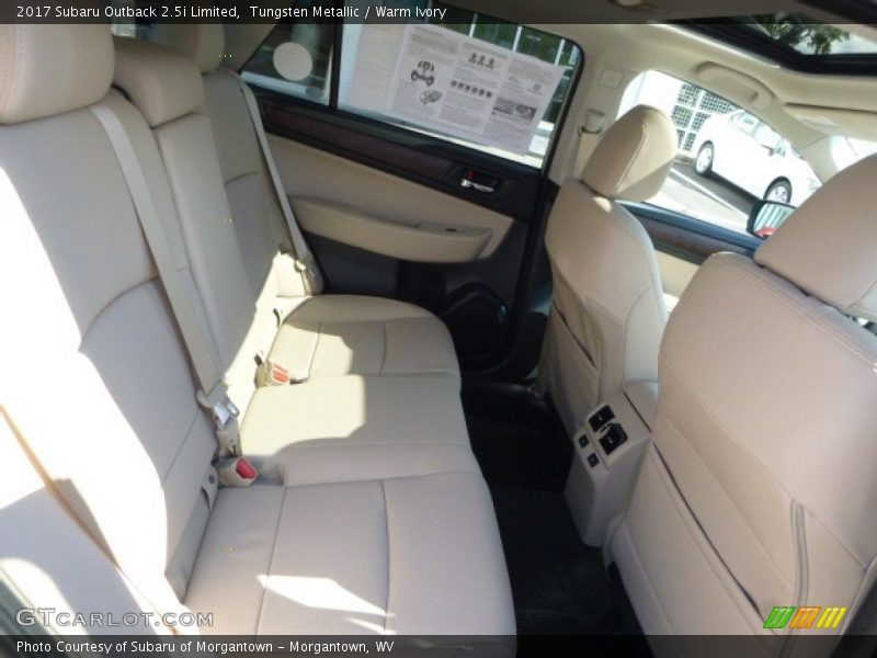 Tungsten Metallic / Warm Ivory 2017 Subaru Outback 2.5i Limited