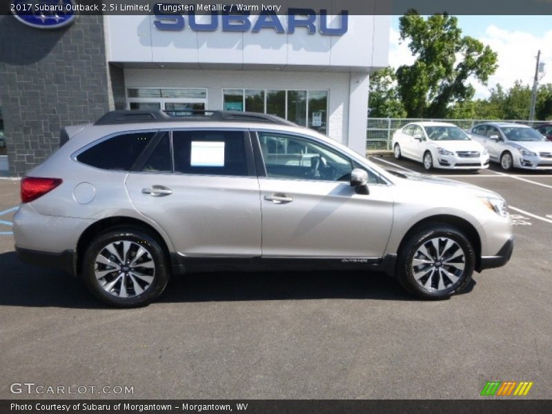 Tungsten Metallic / Warm Ivory 2017 Subaru Outback 2.5i Limited