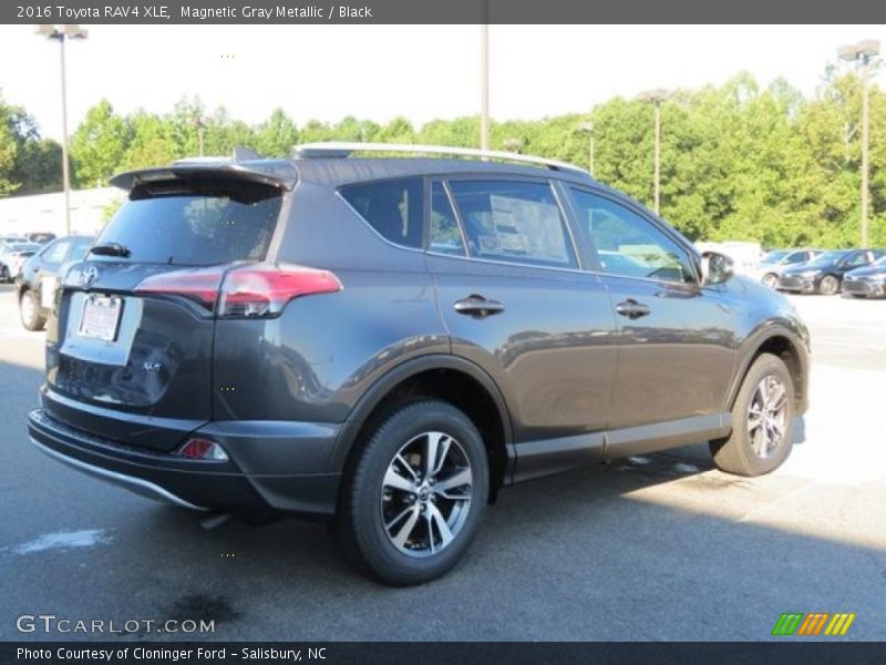 Magnetic Gray Metallic / Black 2016 Toyota RAV4 XLE