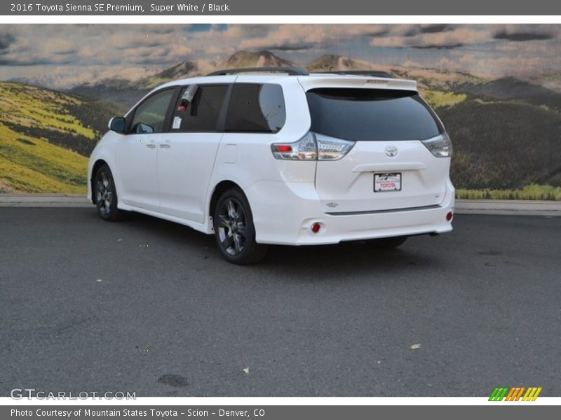 Super White / Black 2016 Toyota Sienna SE Premium