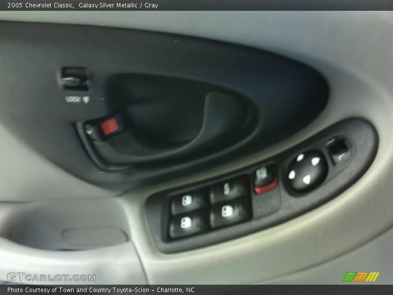 Galaxy Silver Metallic / Gray 2005 Chevrolet Classic
