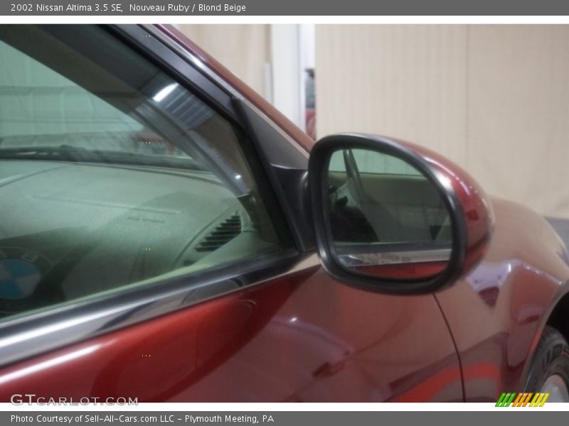 Nouveau Ruby / Blond Beige 2002 Nissan Altima 3.5 SE