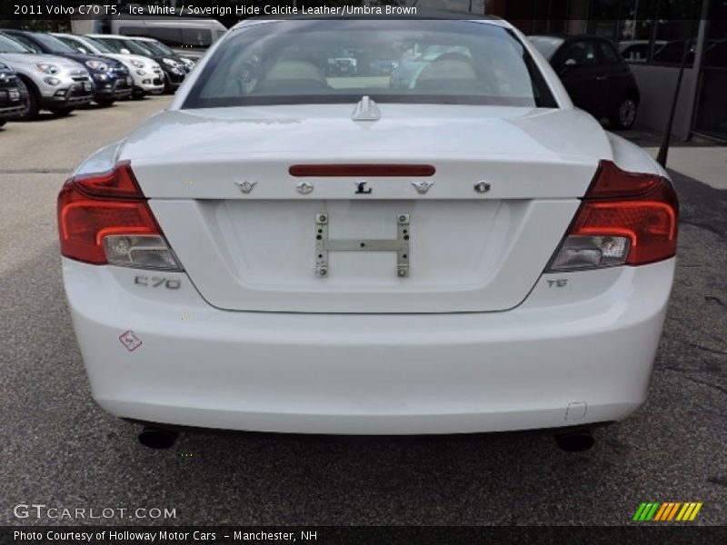 Ice White / Soverign Hide Calcite Leather/Umbra Brown 2011 Volvo C70 T5