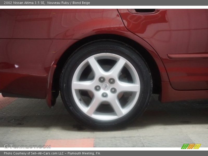 Nouveau Ruby / Blond Beige 2002 Nissan Altima 3.5 SE