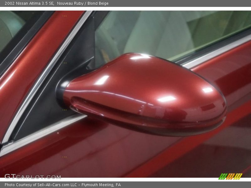 Nouveau Ruby / Blond Beige 2002 Nissan Altima 3.5 SE