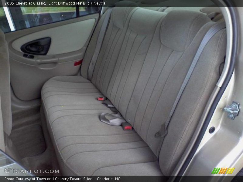 Light Driftwood Metallic / Neutral 2005 Chevrolet Classic