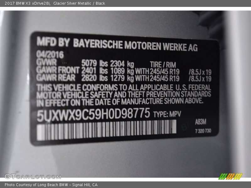 Glacier Silver Metallic / Black 2017 BMW X3 xDrive28i