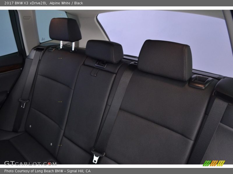 Alpine White / Black 2017 BMW X3 xDrive28i