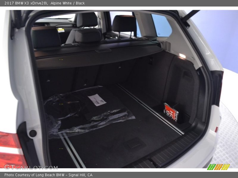Alpine White / Black 2017 BMW X3 xDrive28i