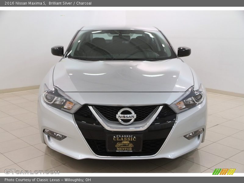 Brilliant Silver / Charcoal 2016 Nissan Maxima S
