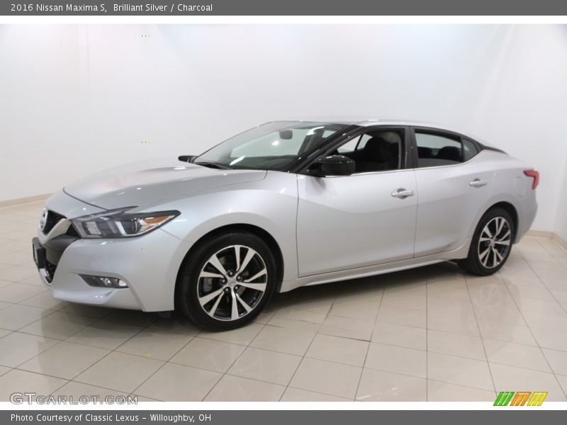 Brilliant Silver / Charcoal 2016 Nissan Maxima S