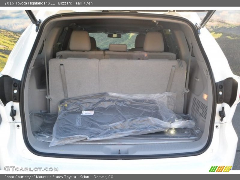 Blizzard Pearl / Ash 2016 Toyota Highlander XLE