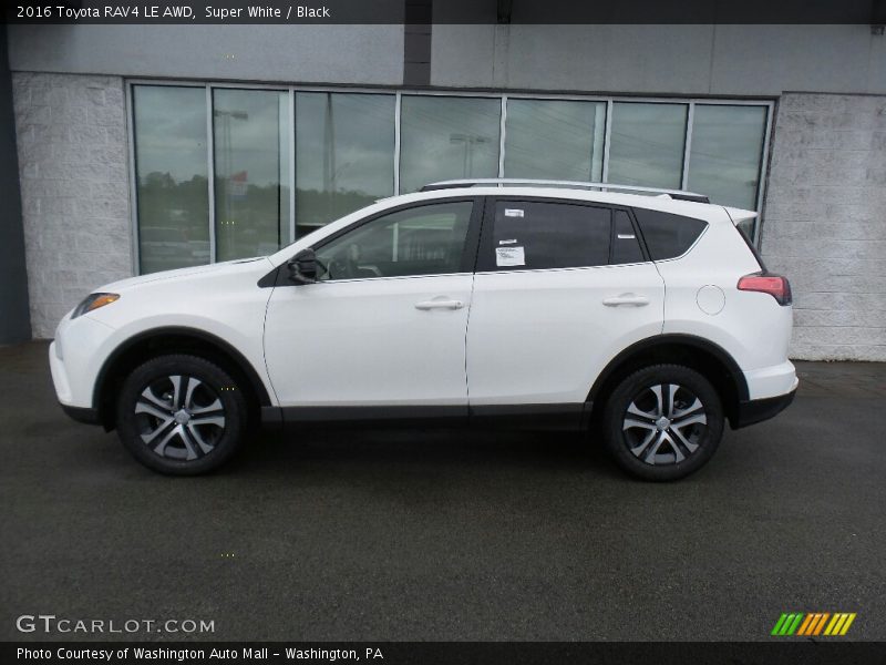 Super White / Black 2016 Toyota RAV4 LE AWD