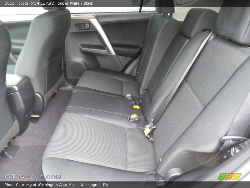 Super White / Black 2016 Toyota RAV4 LE AWD