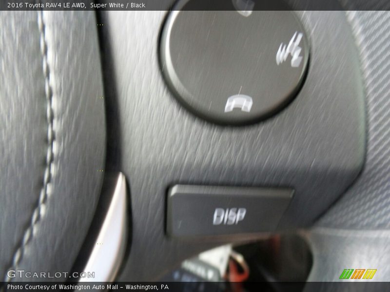 Super White / Black 2016 Toyota RAV4 LE AWD