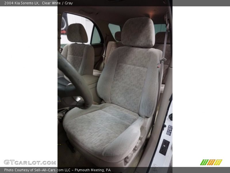 Clear White / Gray 2004 Kia Sorento LX