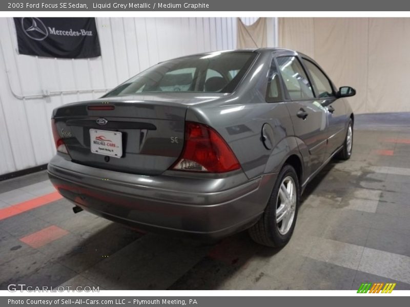 Liquid Grey Metallic / Medium Graphite 2003 Ford Focus SE Sedan