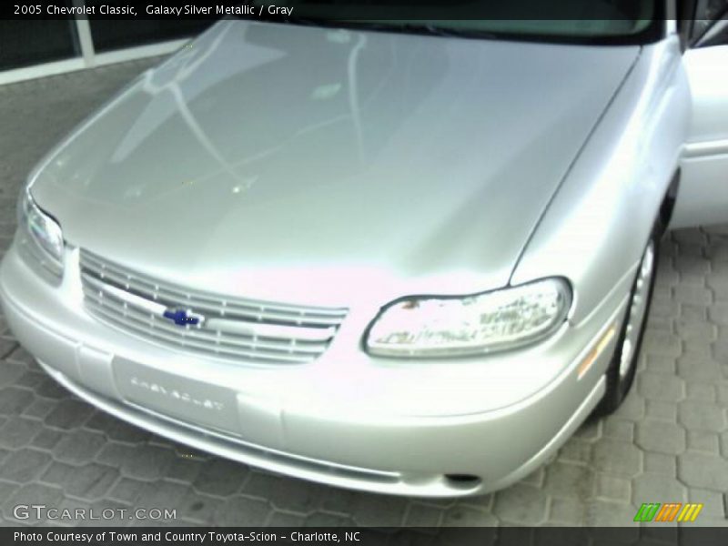 Galaxy Silver Metallic / Gray 2005 Chevrolet Classic