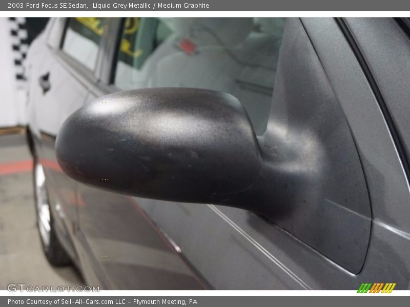 Liquid Grey Metallic / Medium Graphite 2003 Ford Focus SE Sedan
