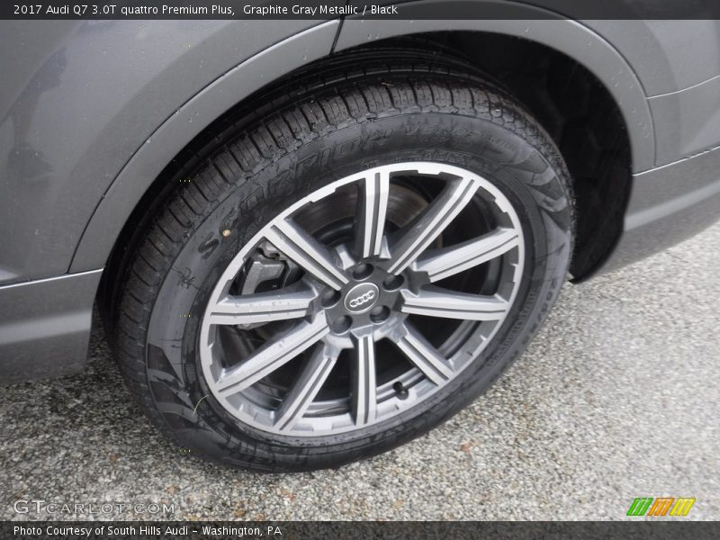 Graphite Gray Metallic / Black 2017 Audi Q7 3.0T quattro Premium Plus
