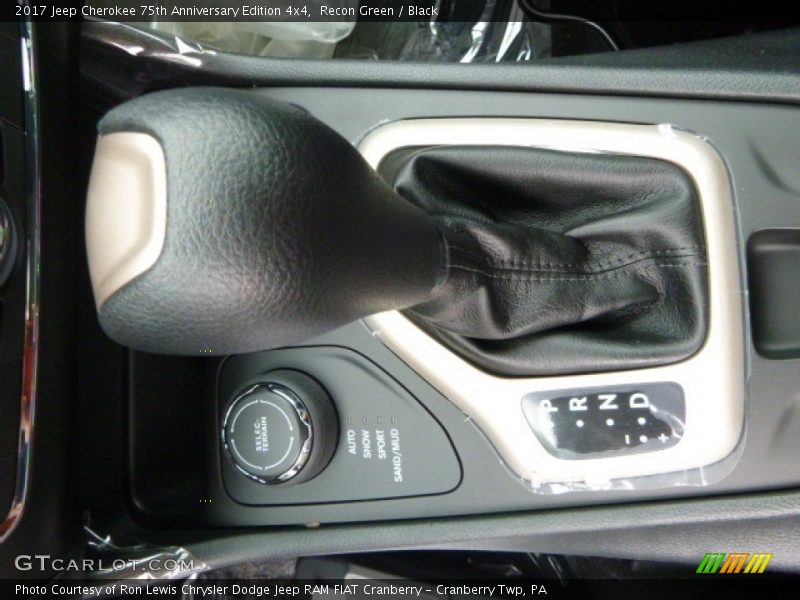 2017 Cherokee 75th Anniversary Edition 4x4 9 Speed Automatic Shifter