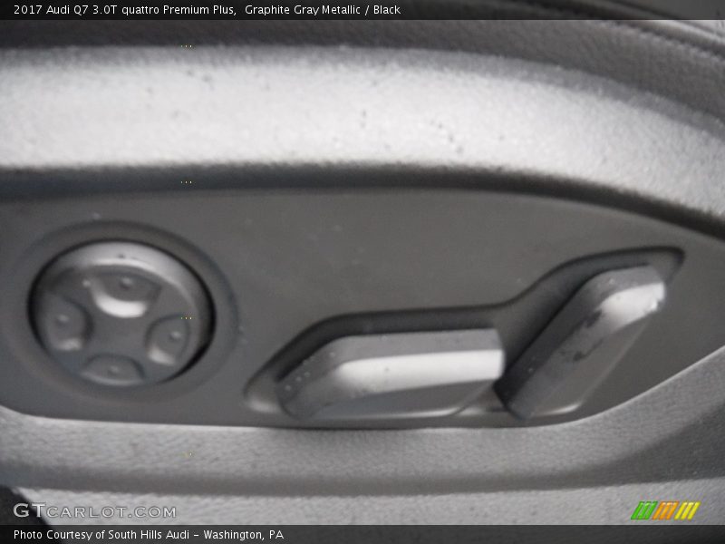 Graphite Gray Metallic / Black 2017 Audi Q7 3.0T quattro Premium Plus