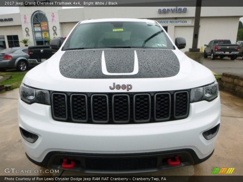 Bright White / Black 2017 Jeep Grand Cherokee Trailhawk 4x4