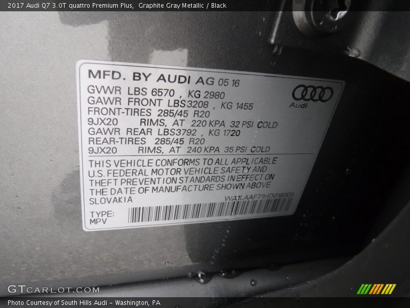 Graphite Gray Metallic / Black 2017 Audi Q7 3.0T quattro Premium Plus