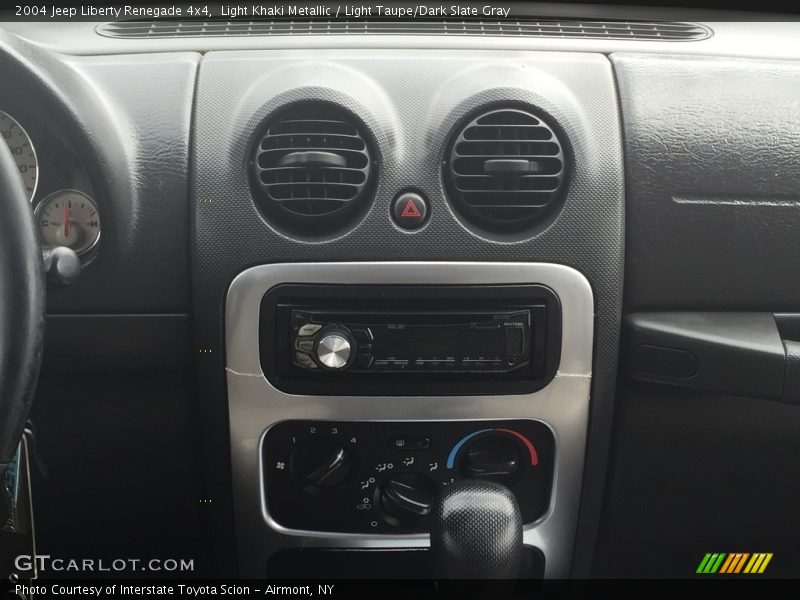 Light Khaki Metallic / Light Taupe/Dark Slate Gray 2004 Jeep Liberty Renegade 4x4