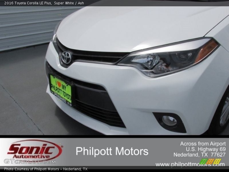 Super White / Ash 2016 Toyota Corolla LE Plus