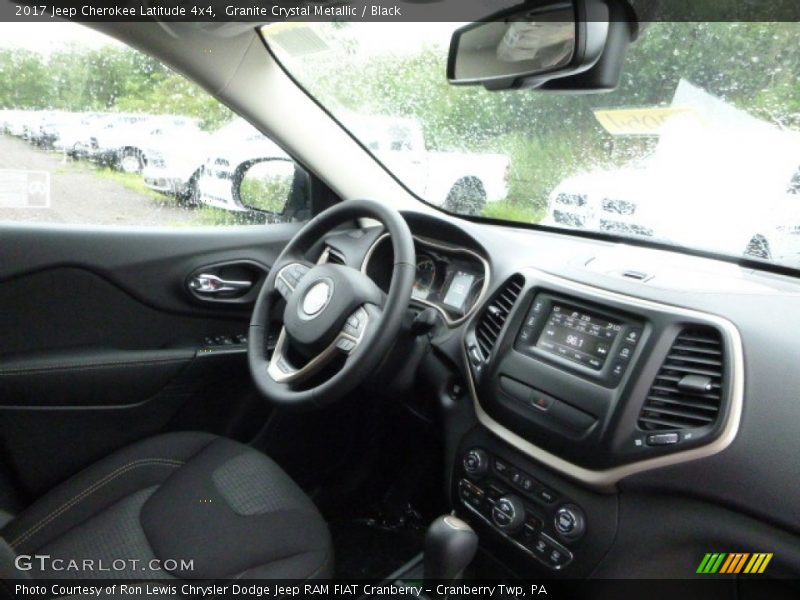 Granite Crystal Metallic / Black 2017 Jeep Cherokee Latitude 4x4