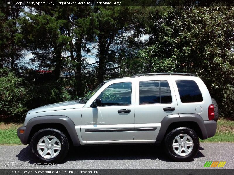 Bright Silver Metallic / Dark Slate Gray 2002 Jeep Liberty Sport 4x4