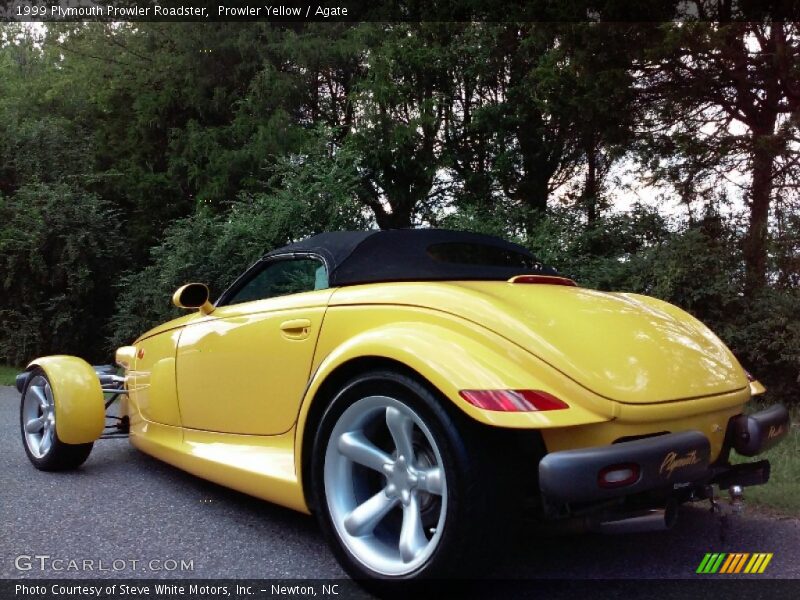 Prowler Yellow / Agate 1999 Plymouth Prowler Roadster
